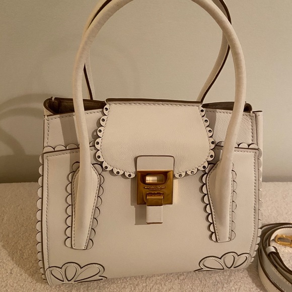 Michael Kors Collection white scalloped leather satchel & removable strap - Picture 3 of 8